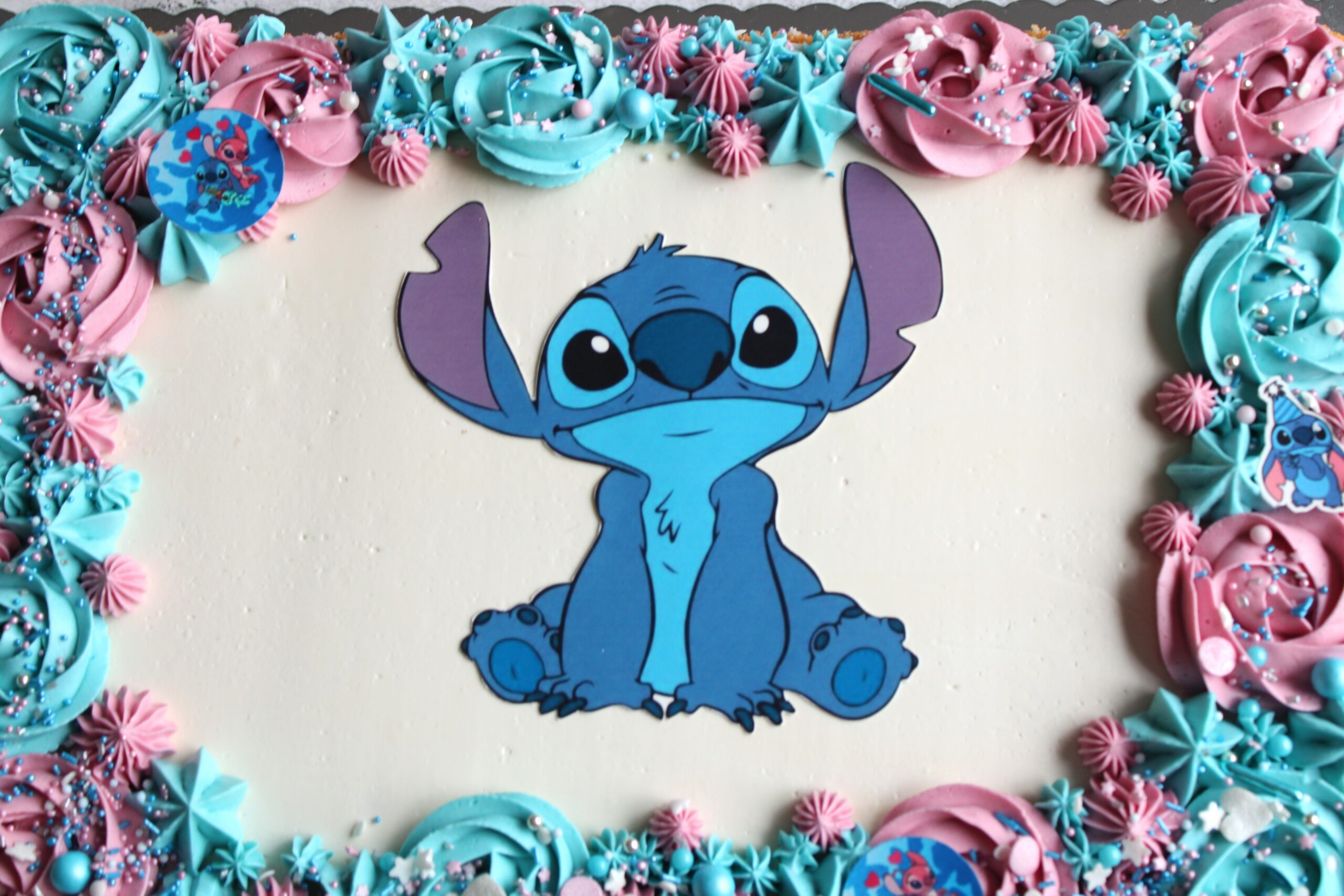 Stitch taart