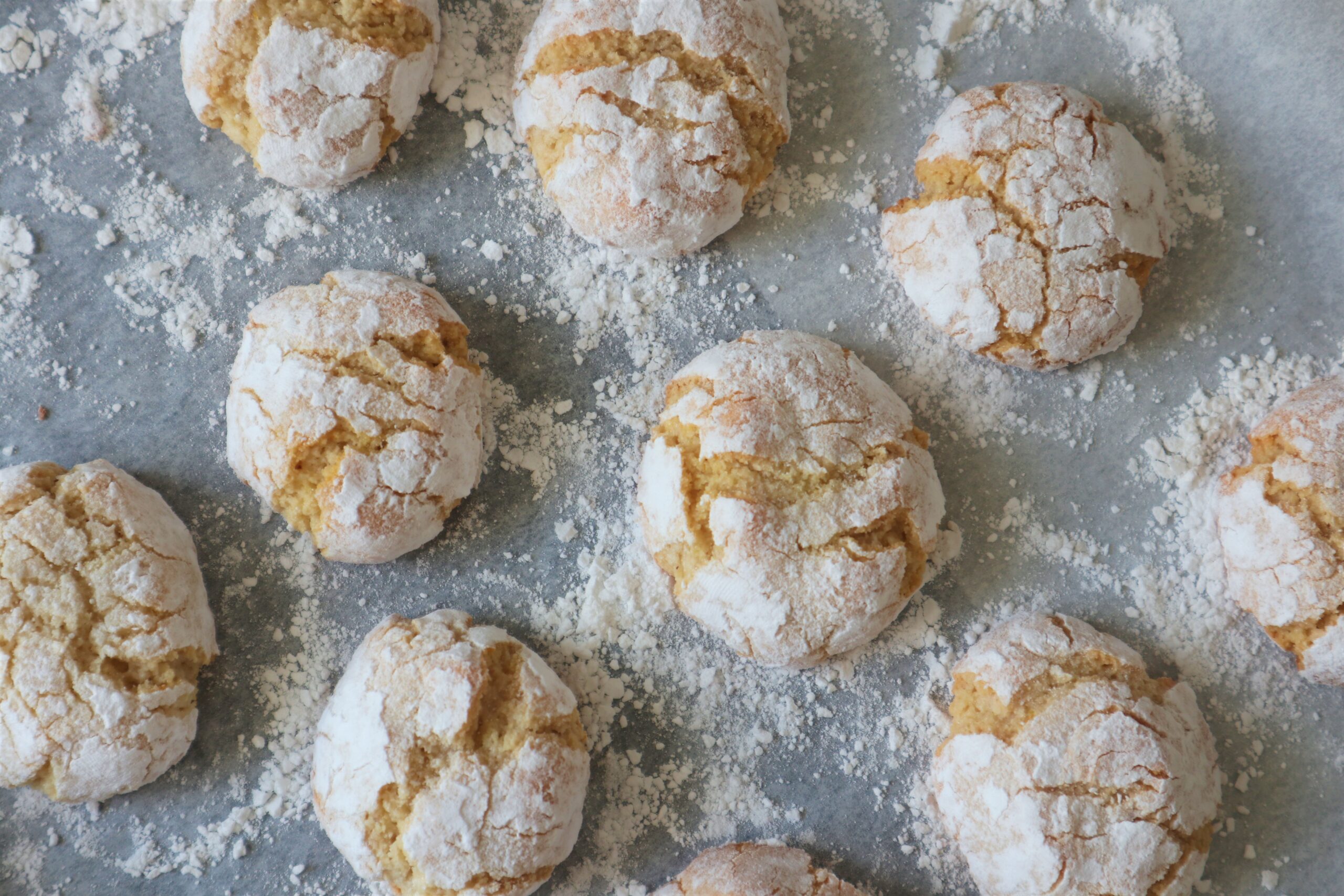 Italiaanse amandel koekjes 2 Ricciarelli, italiaanse amandelkoekjes